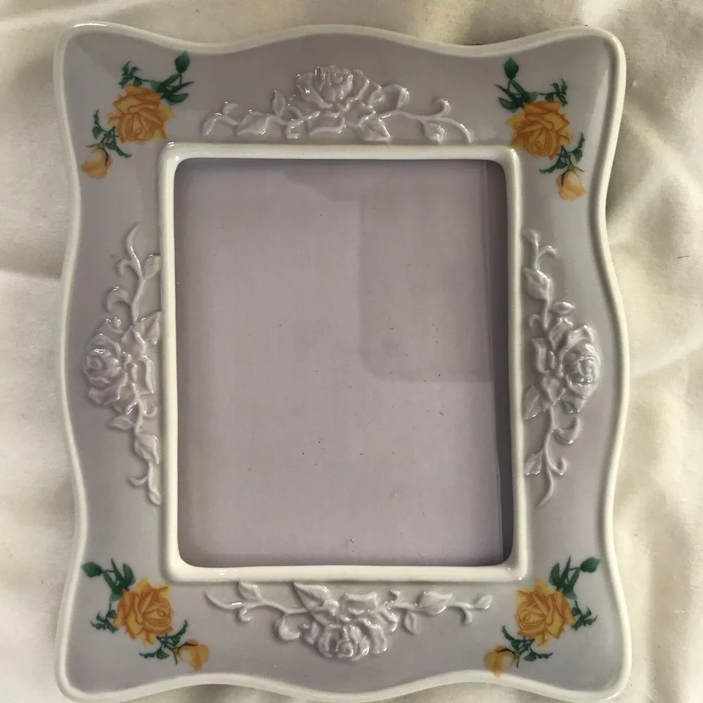 Avon Birthday 2007 President's Club PC, Picture Frames, Set of 3, Porcelain